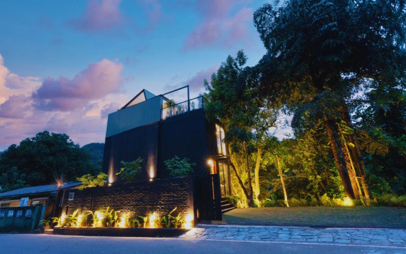 The Blackberry Retreat